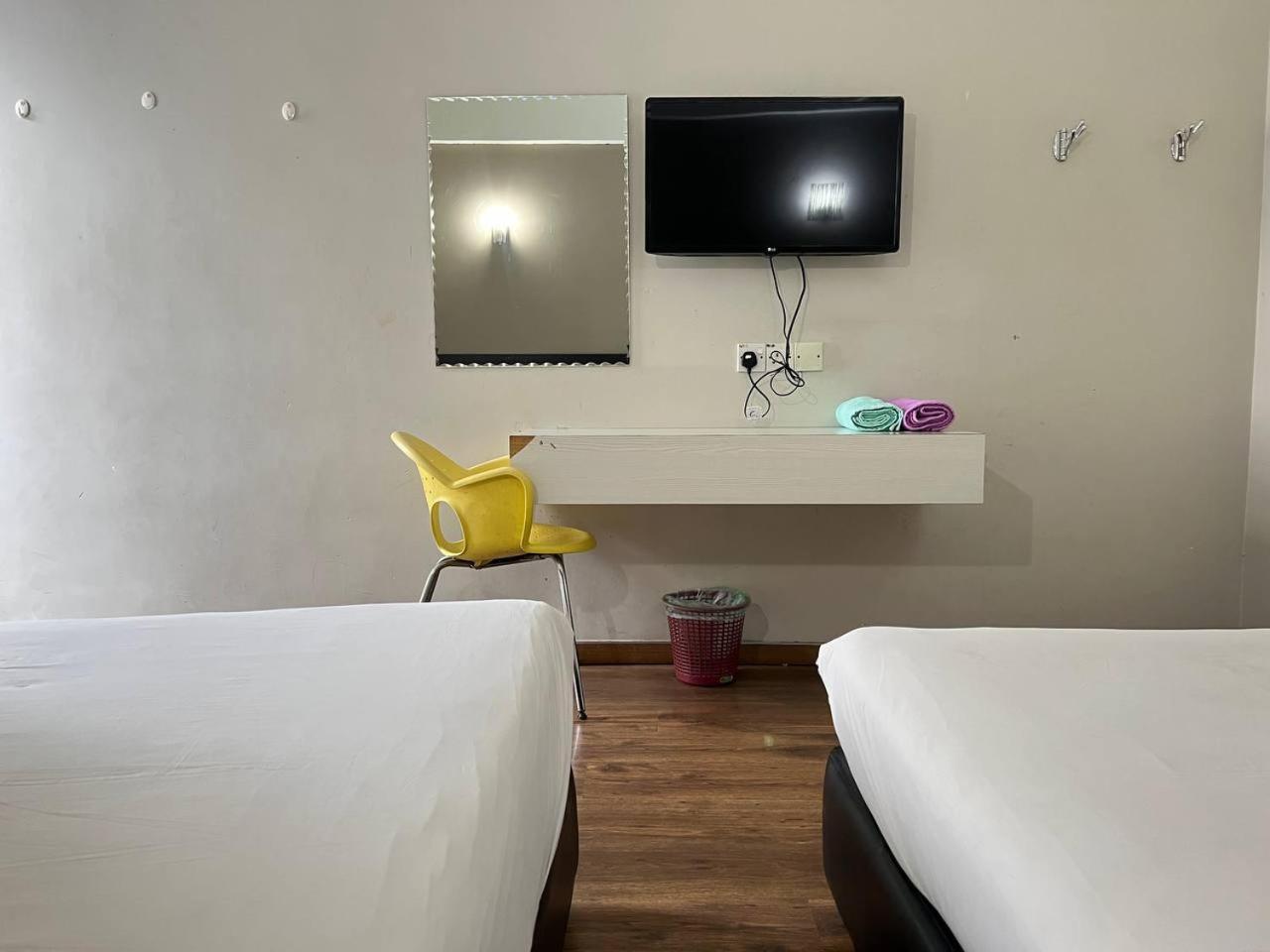 Nice Stay Three Six Five Services Kuching Exteriér fotografie